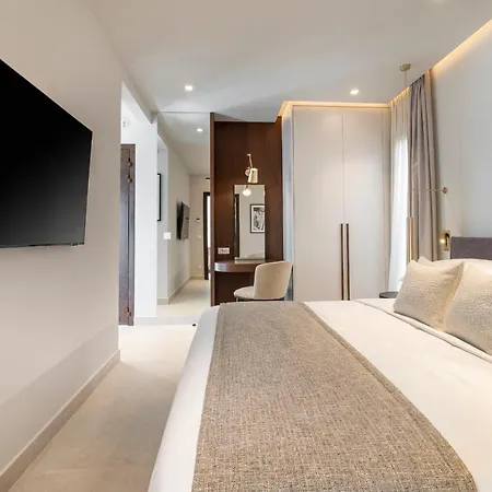Maravilla Luxury Living & Villa