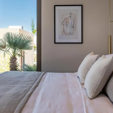 Maravilla Luxury Living & Villa