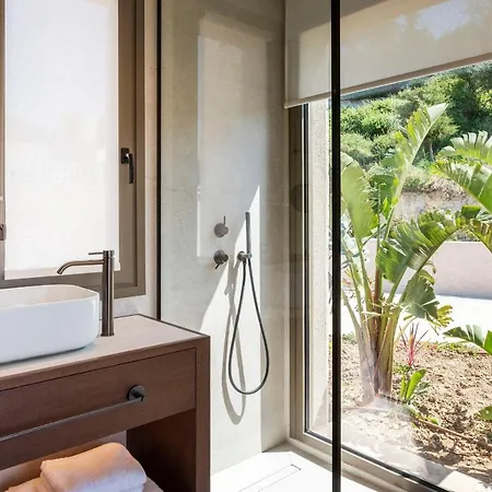 Maravilla Luxury Living & Villa