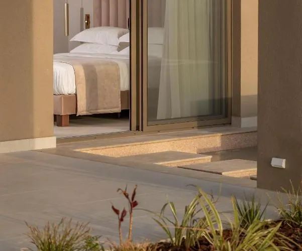Вилла Maravilla Luxury Living & *