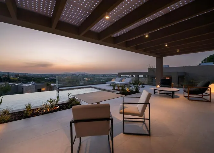 Maravilla Luxury Living &