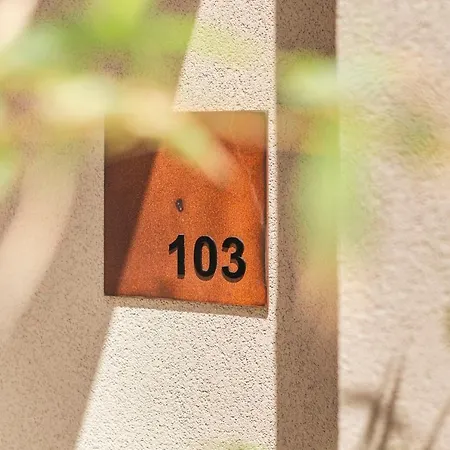 Maravilla Luxury Living & ヴィラ