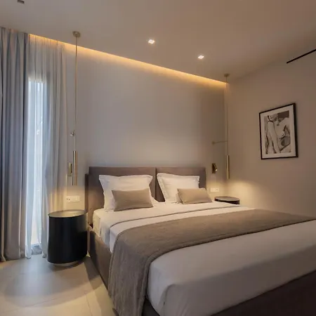 Maravilla Luxury Living